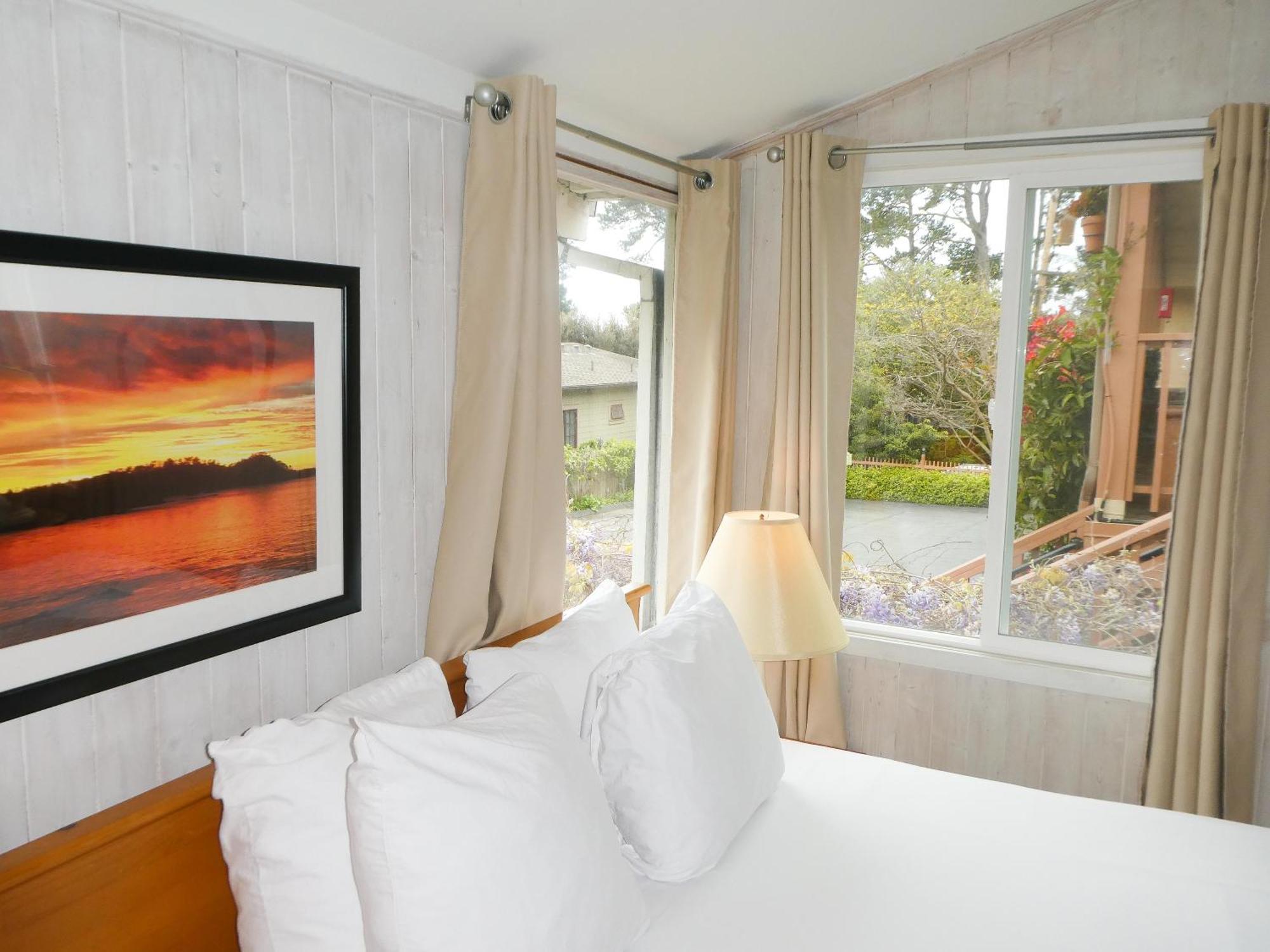 Carmel Fireplace Inn Kamer foto